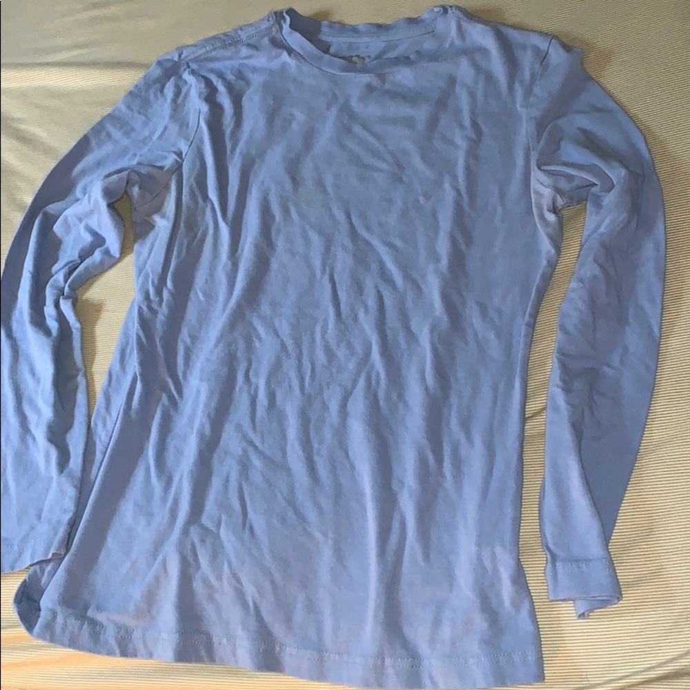 Long sleeve fitted ceil blue scrub shirt!